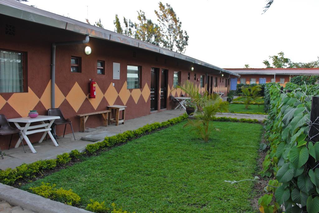 Sweet Lake Resort Найваша Екстер'єр фото